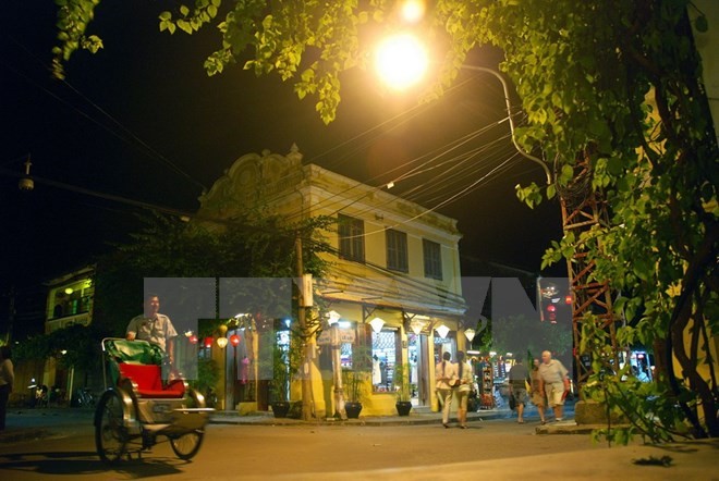 Hoi An relic site holds activities to welcome New Year - ảnh 1